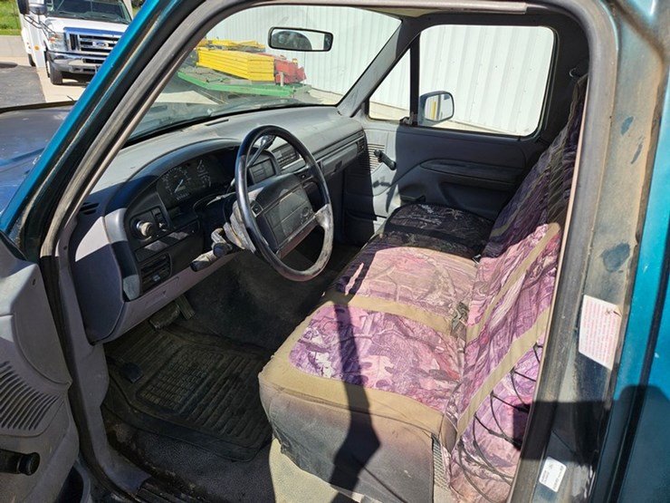 1996-ford-f150-image-23