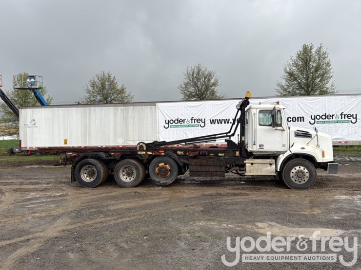 2015-western-star-4700sb-image-5