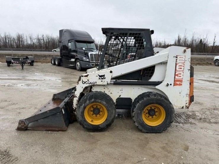 2009-bobcat-864-image-6