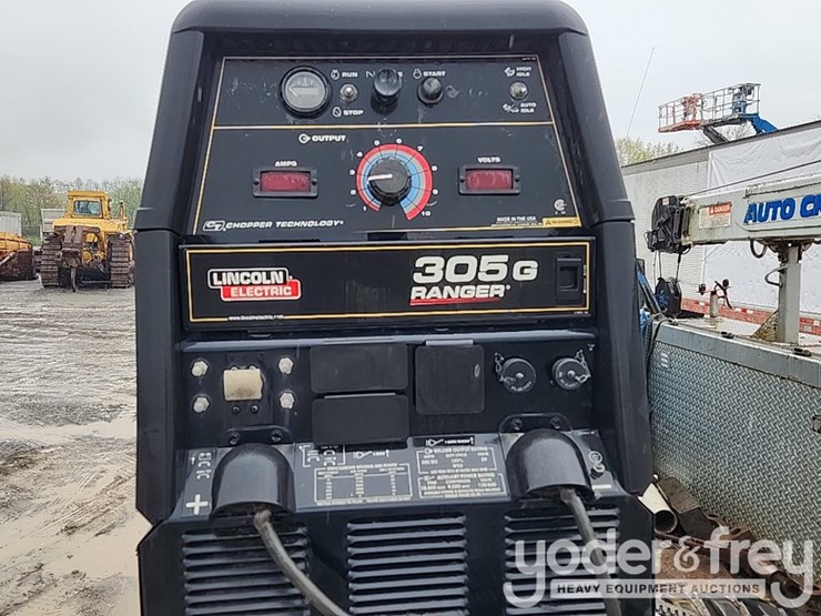 2005-international-durastar-4300-image-13