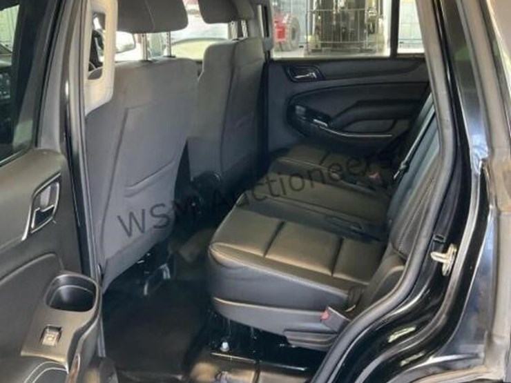 2019-chevrolet-tahoe-image-24