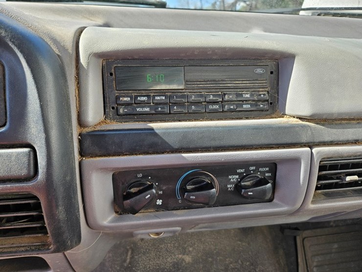 1996-ford-f150-image-30