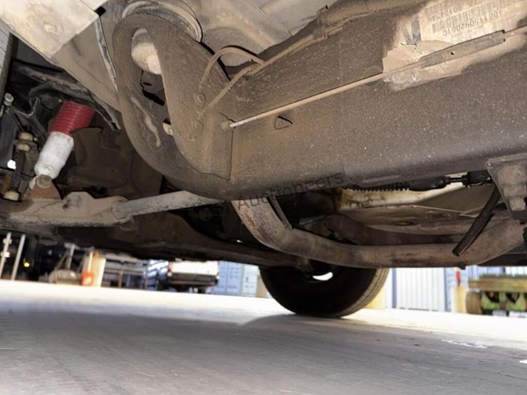 2006-chevrolet-silverado-3500-image-25