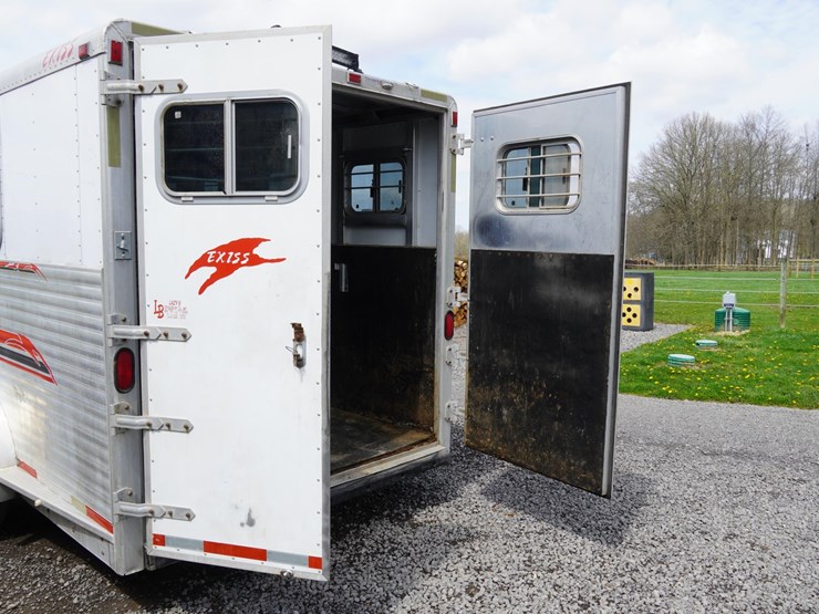 #142-•-1999-exiss-3-slant-aluminum-6-horse-capacity-trailer-image-55
