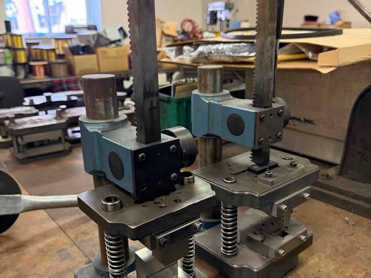 janesville-tool-hand-press(2)-image-3