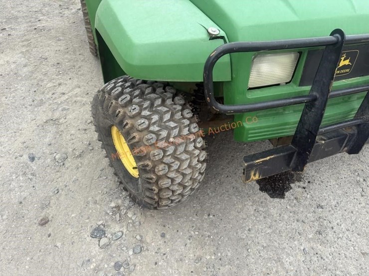 john-deere-gator-image-12