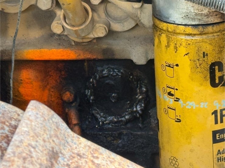 2006-caterpillar-d6n-lgp-image-30