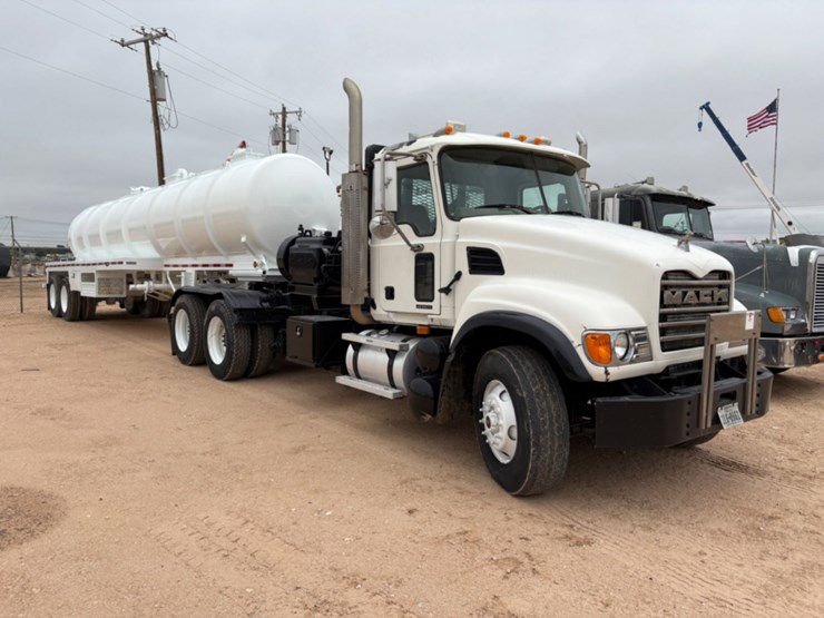 2005-troxell-130bbl-image-1