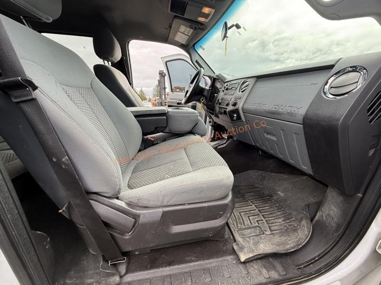 2015-ford-f350-image-33