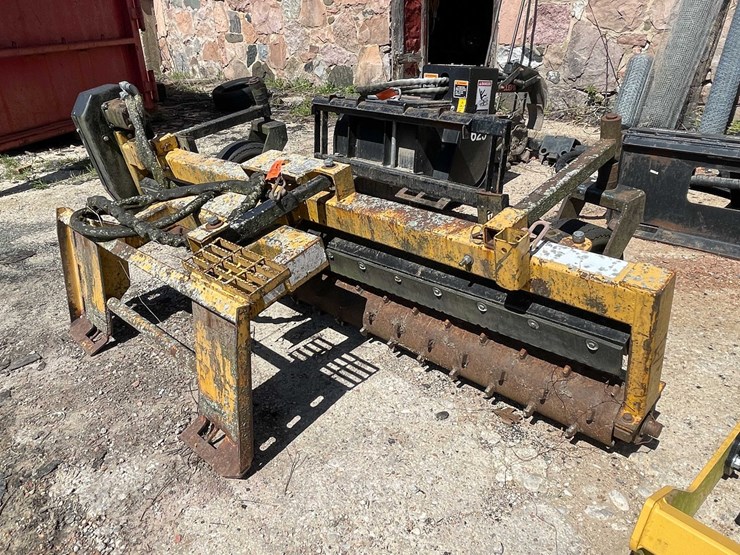 #7159-•-skid-steer-soil-conditioner-image-2