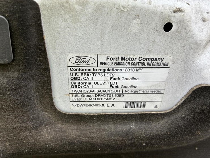 2013-ford-escape-se-image-8