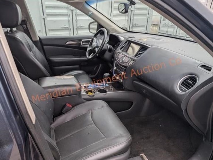 2014-nissan-pathfinder-image-22