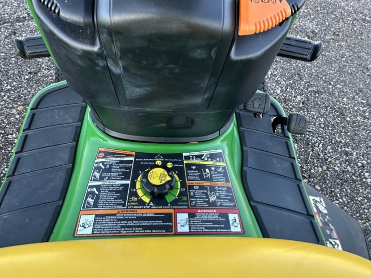 2012-john-deere-x300-image-9