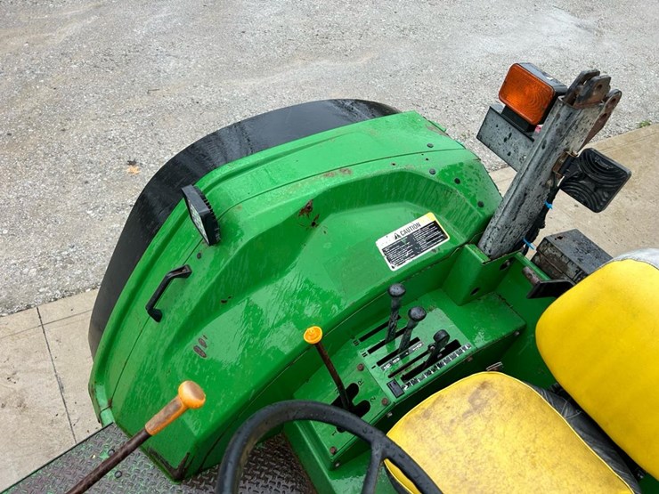 2006-john-deere-6403-image-25