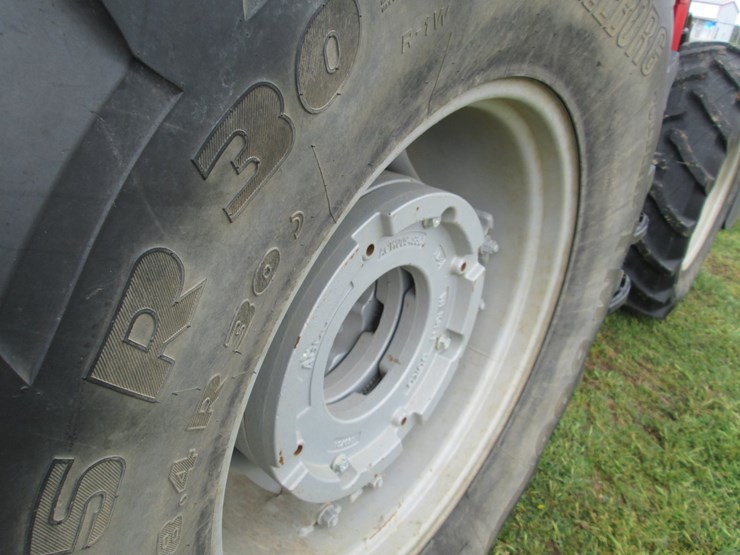 2018-massey-ferguson-4709-image-11