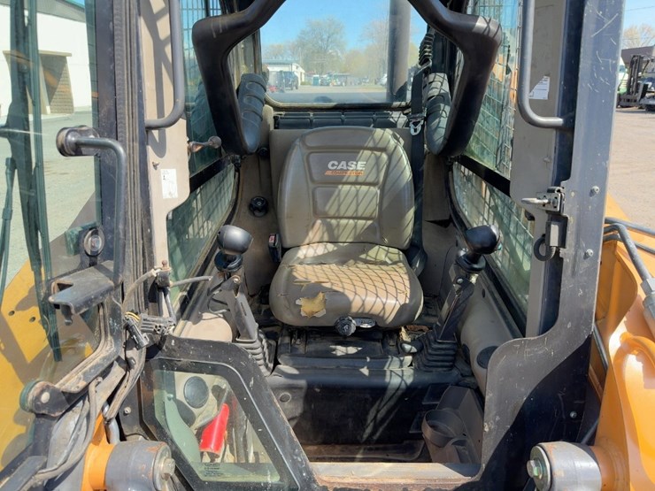 2013-case-sv250-image-17