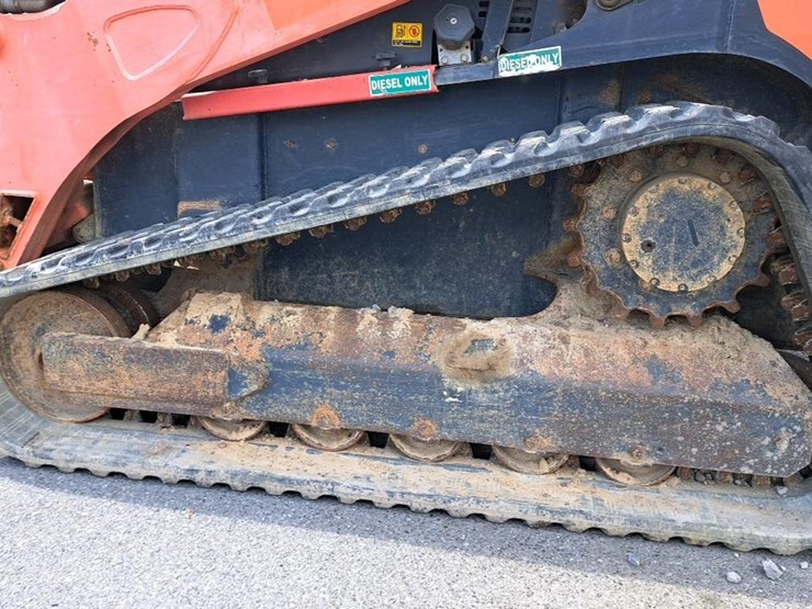 2019-kubota-svl95-2s-image-27