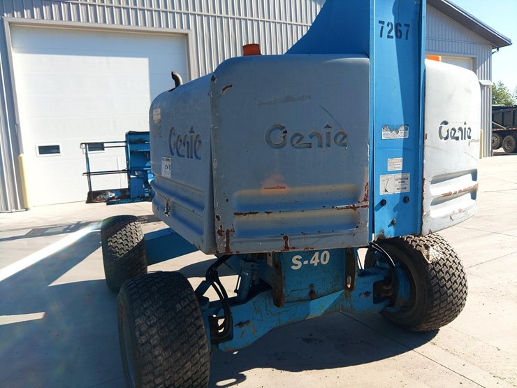 2003-genie-s40-image-12