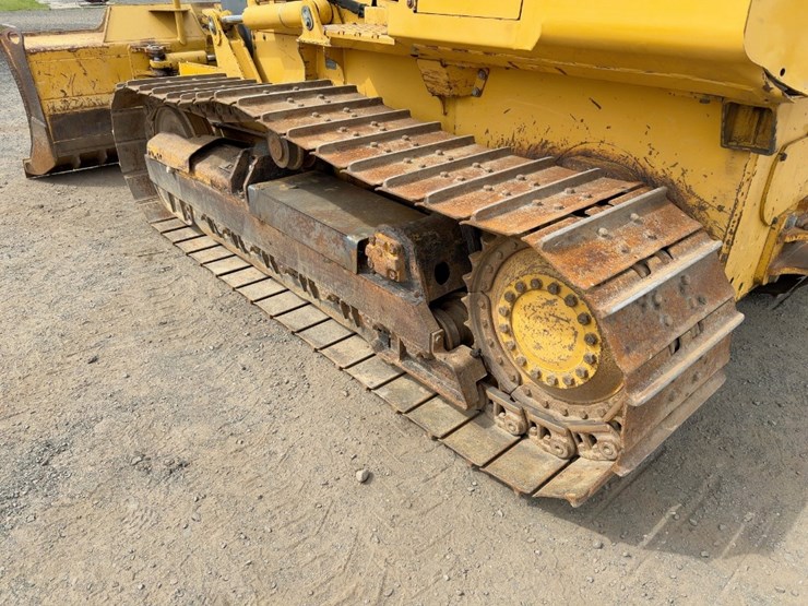 2002-deere-700h-xlt-image-22