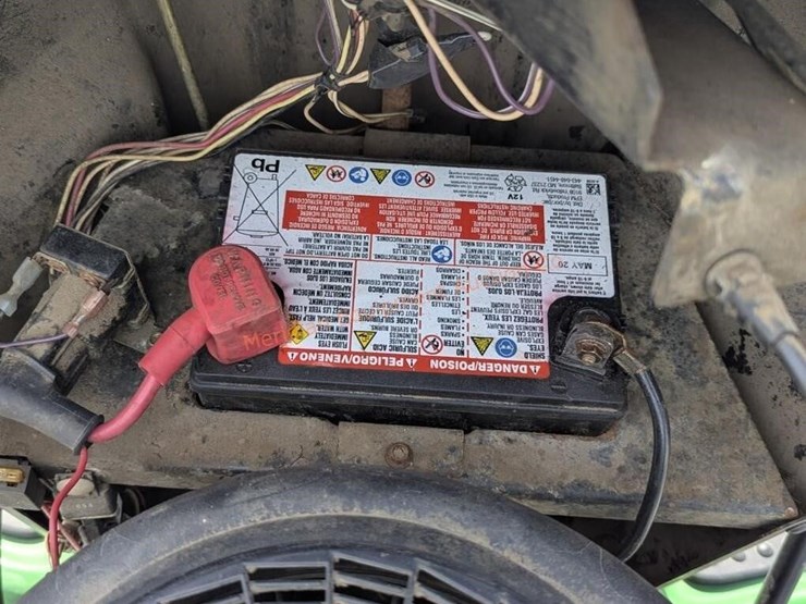 john-deere-l111-image-9