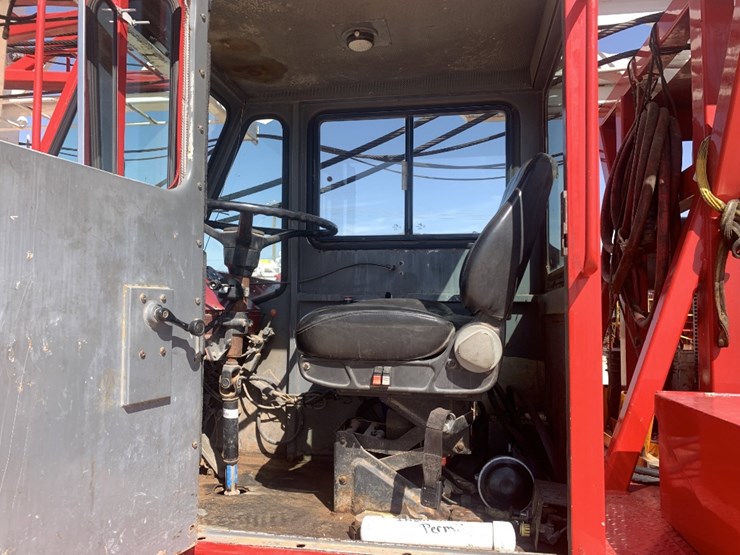 2012-caterpillar-c13-image-5