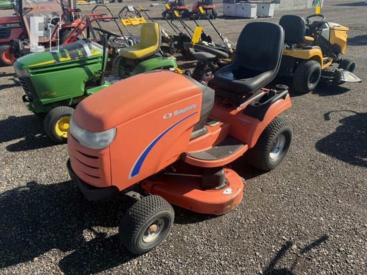 simplicity-broadmoor-image-1