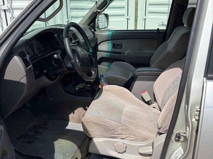 2001-toyota-4-runner-image-10