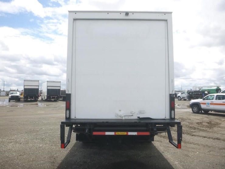 2022-ford-f450-xl-image-6