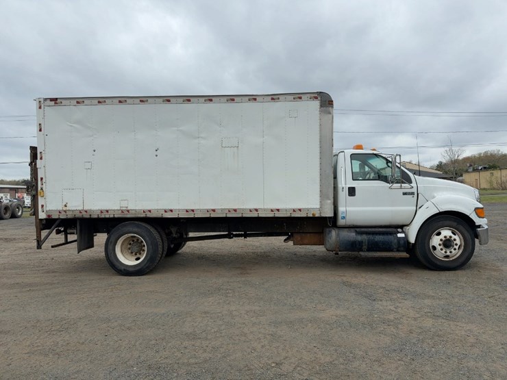 2005-ford-f650xl-image-6