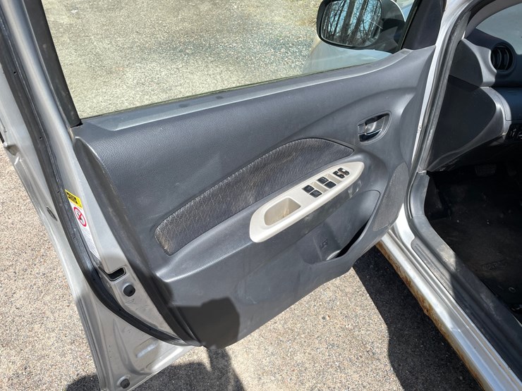 #111-•-2007-toyota-yaris-(has-wi-title)-image-52