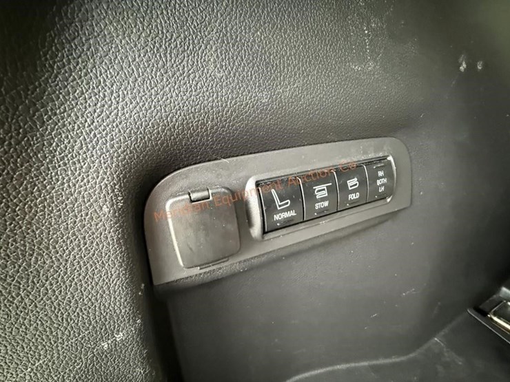 ford-explorer-limited-image-8