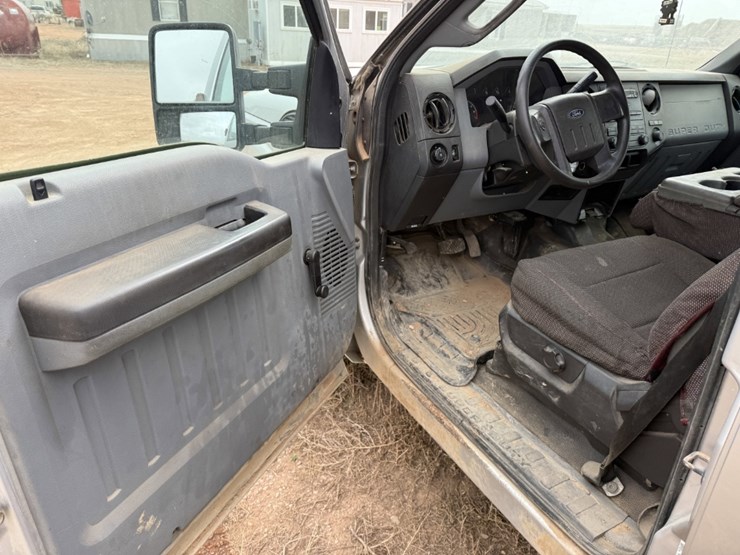 2012-ford-f250-image-9