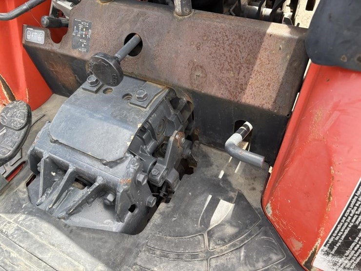 2018-kubota-b26-image-40