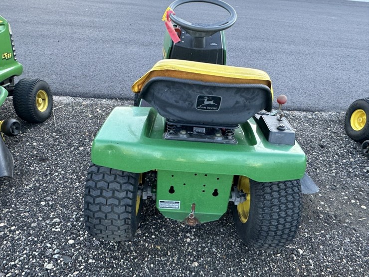 john-deere-38-image-6