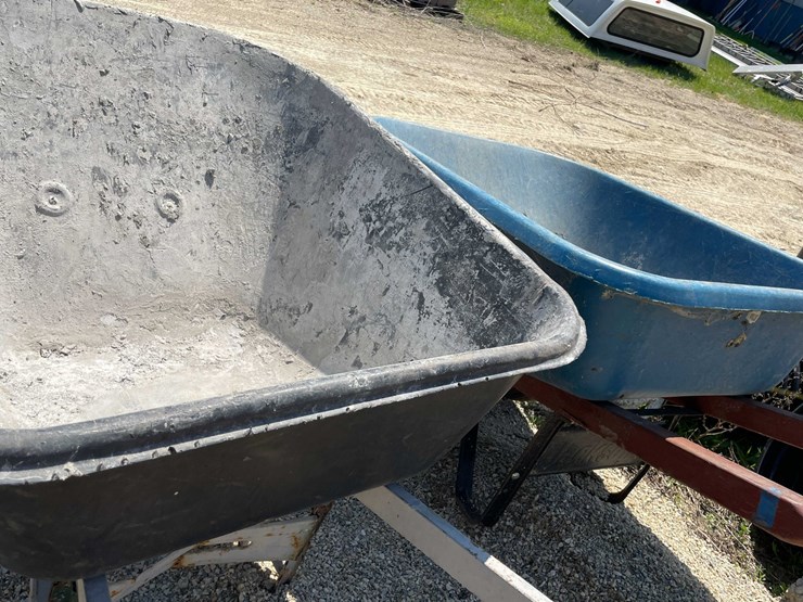 #7463-•-(2)-wheel-barrows-image-9