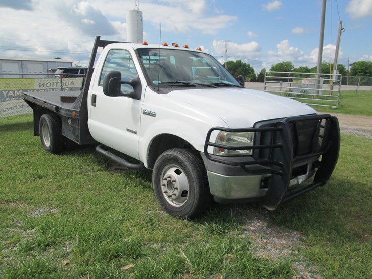 2006-ford-f350-image-2