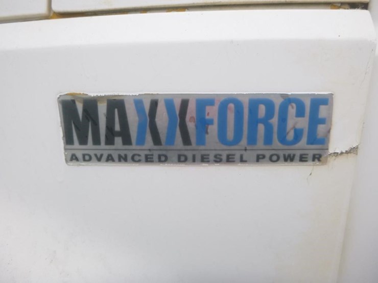 2012-international-durastar-4300-image-19