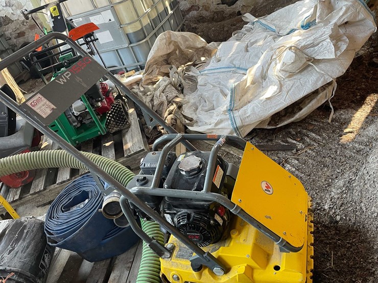 #7407-•-wacker-neuson-plate-compactor-image-1