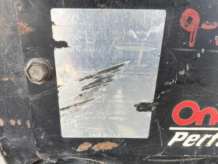 miller-bobcat-225g-image-10