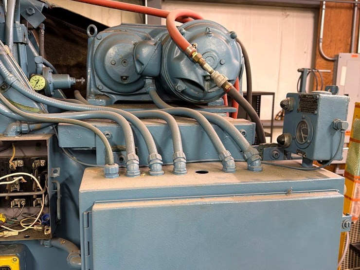 v&o-super-15-ton-vertical-stamping-press-image-4