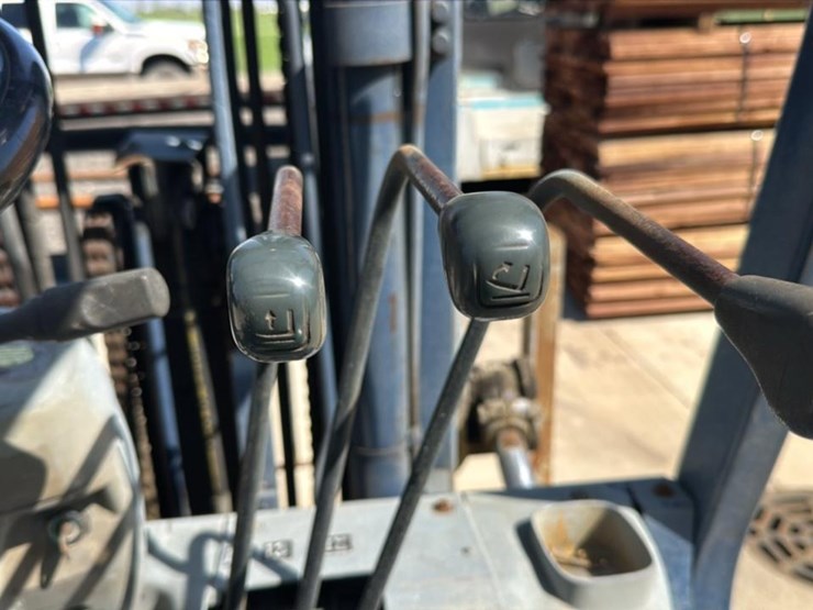 komatsu-fg45t2-7-image-26