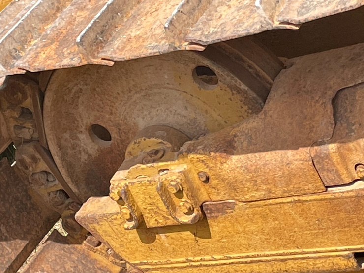 caterpillar-d3c-lgp-image-8