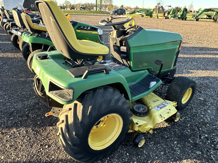 john-deere-445-image-3