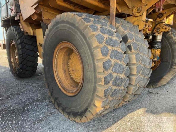 2008-caterpillar-773f-image-26