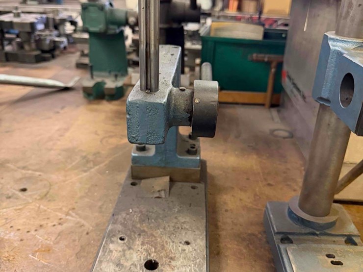janesville-hand-press(3)-image-6