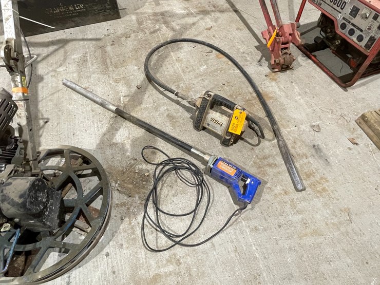 #5029-•-(2)-corded-concrete-vibrators-image-1