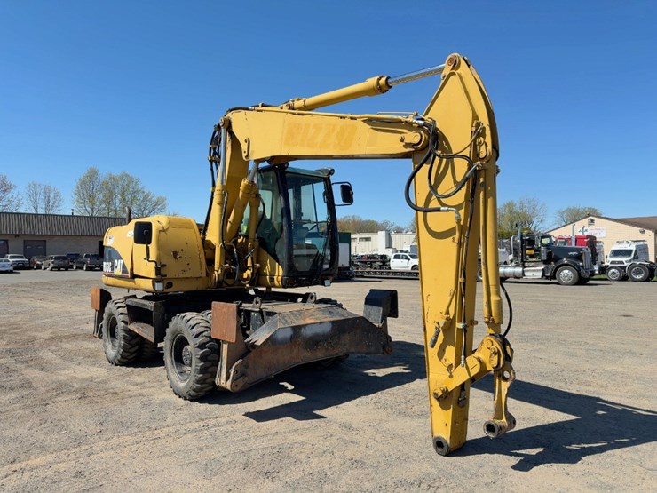 2003-caterpillar-m313c-image-7