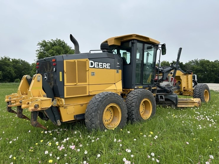 2018-deere-770g-image-4