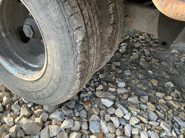 #141-•-2016-eager-beaver-heavy-equipment-trailer-image-33