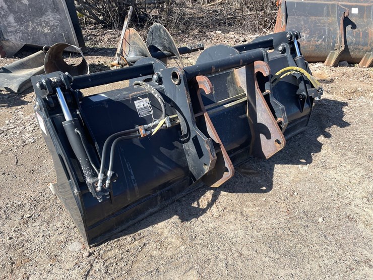 caterpillar-th350b-image-3